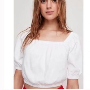 🌟Host Pick🌟Wilfred Aritzia Caila Off The Shoulder Puff Sleeve Cropped Shirt